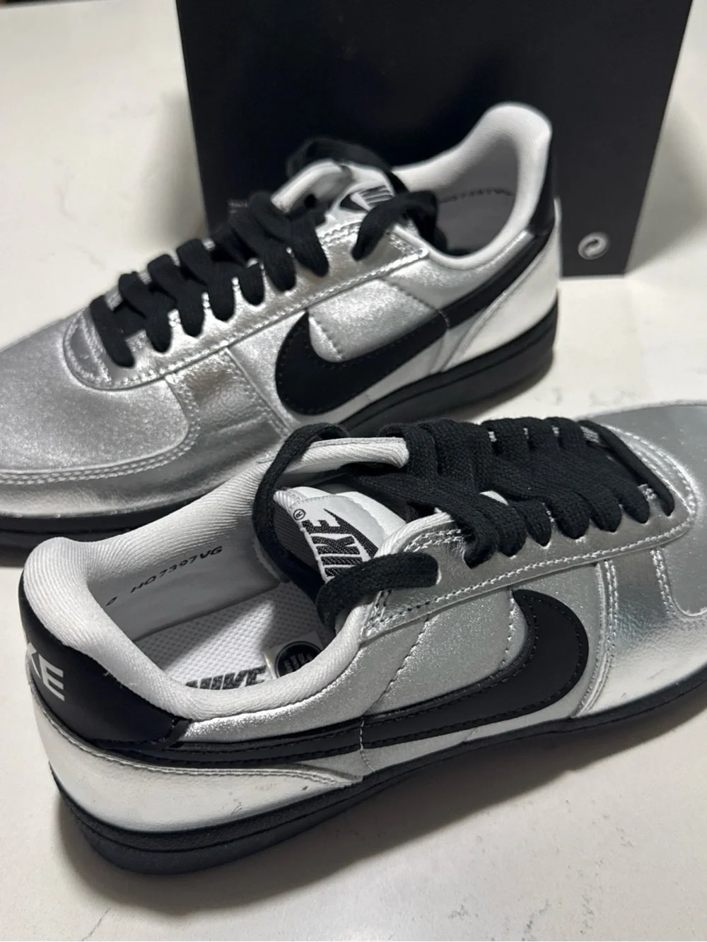 Nike Field General 82 Metallic Silver Black HQ7397-001 Women Size 9 / Men 7.5⁠